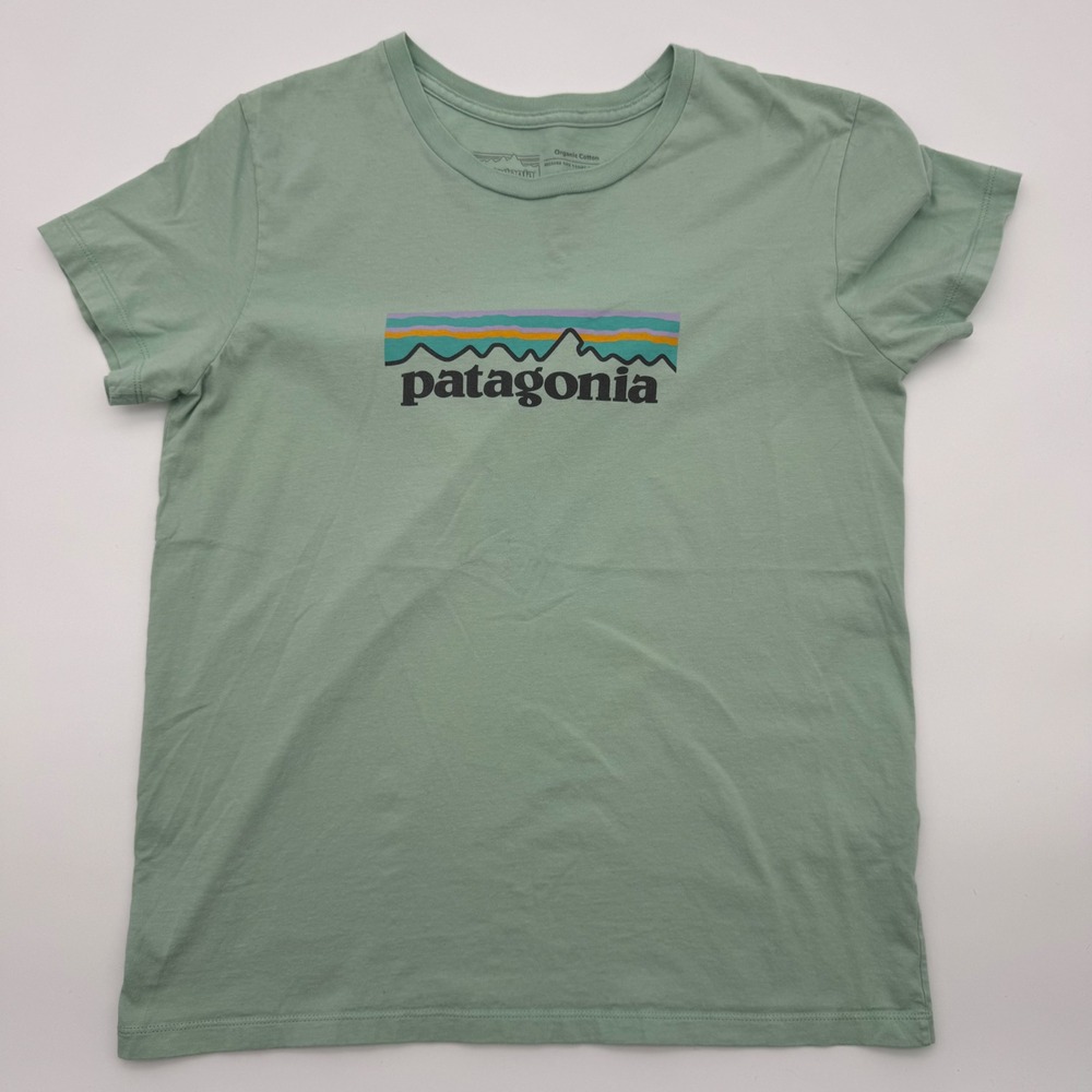 Patagonia Unisex Organic Cotton Graphic T-Shirt‎ Light Green size Small
